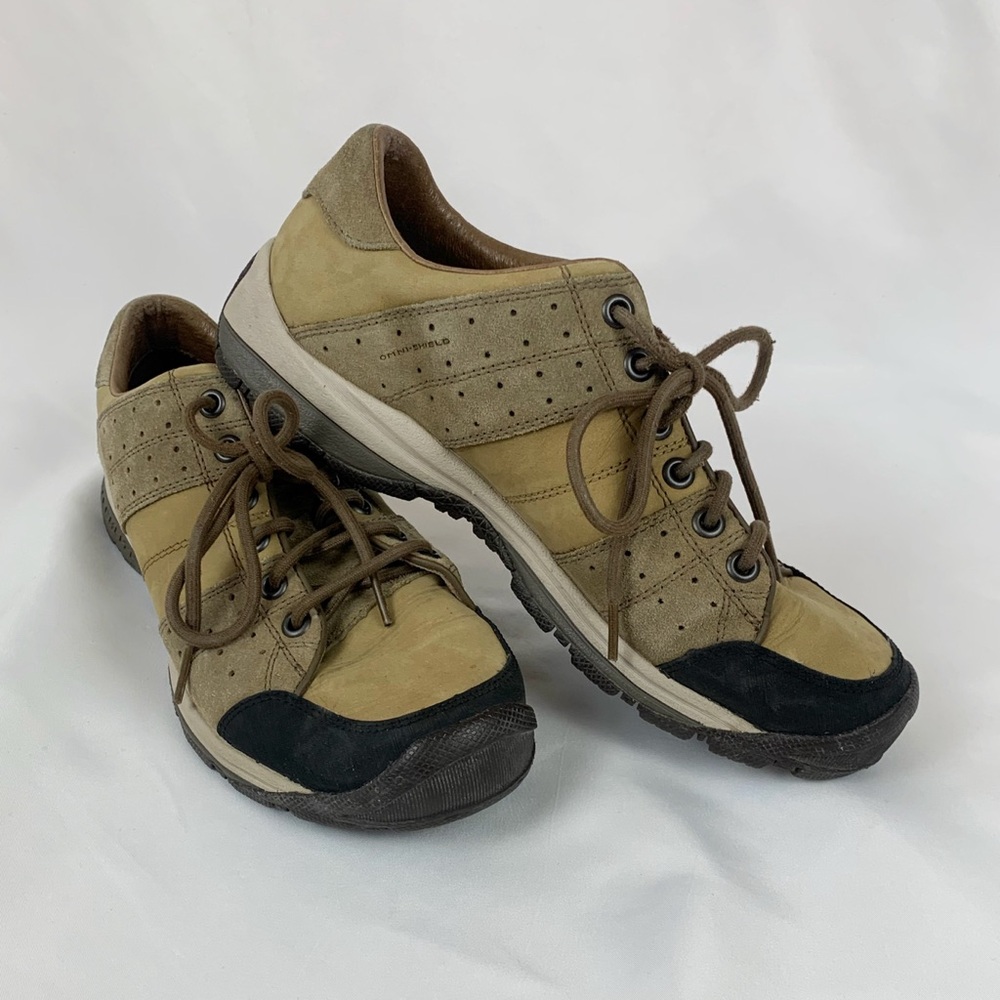 Columbia Men’s Omni-Grip Hiking Shoes Size 9